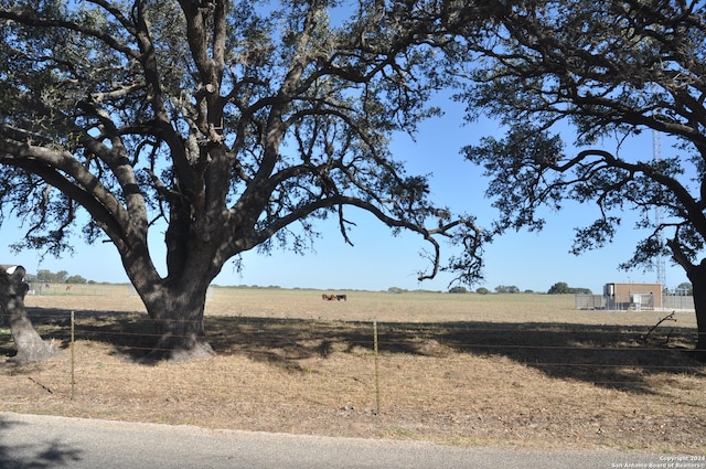 Listing photo 3 for TBD County Road 777, Devine TX 78016