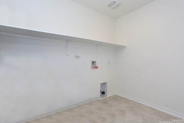 3254 Old Almonte Dr, San Antonio, TX 78224 - clothes washing area with gas dryer hookup, baseboards, and hookup for a washing machine