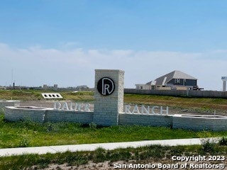 2087 Olivia Dr, New Braunfels, TX 78130 - exterior view