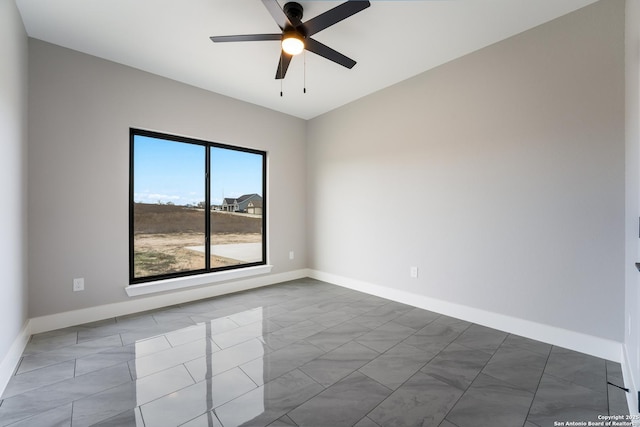 empty room with ceiling fan