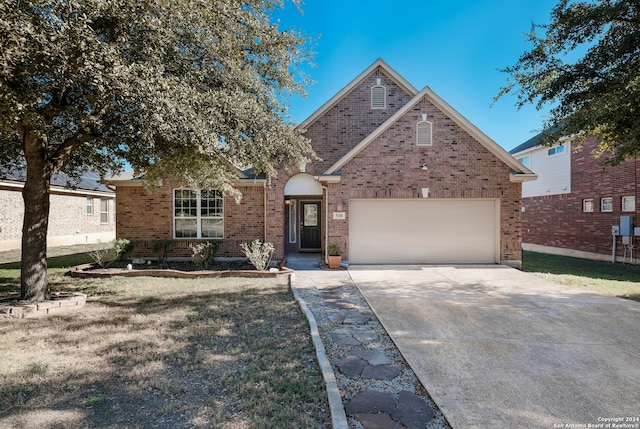 front facade with a front yard