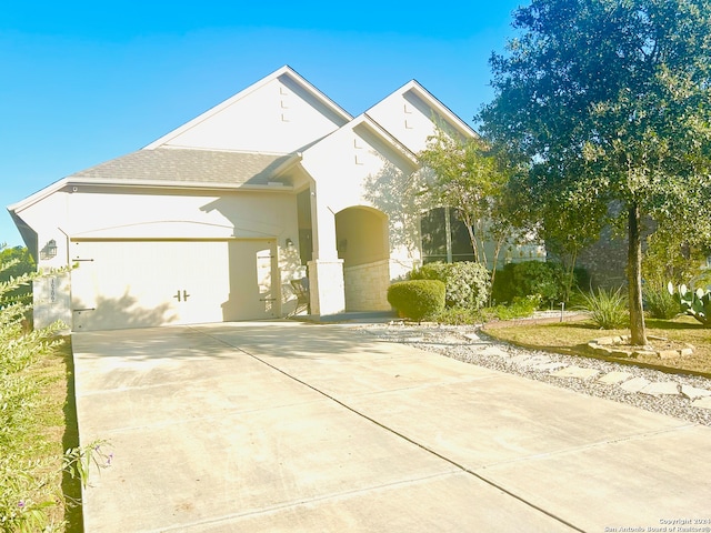 view of front of house with a garage