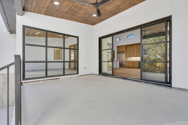 view of patio / terrace with ceiling fan