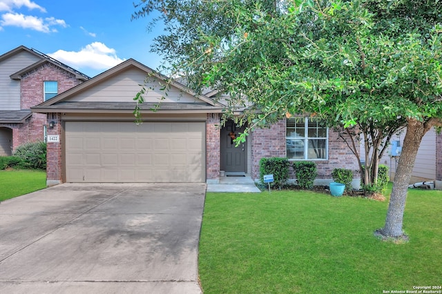 1422 Scent Of Basil, San Antonio TX, 78245, 4 bedrooms, 2 baths house for sale