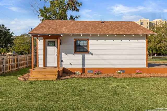 exterior space with a front yard