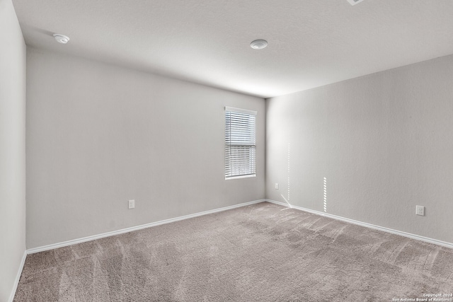 empty room with carpet