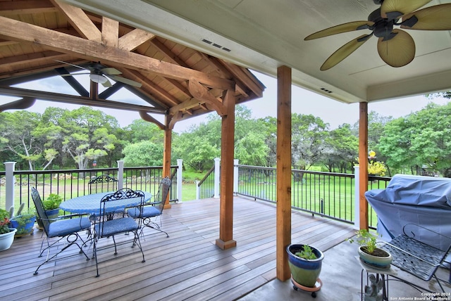 deck with ceiling fan