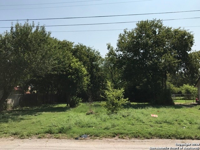 Listing photo 2 for 220 Muncey, San Antonio TX 78202