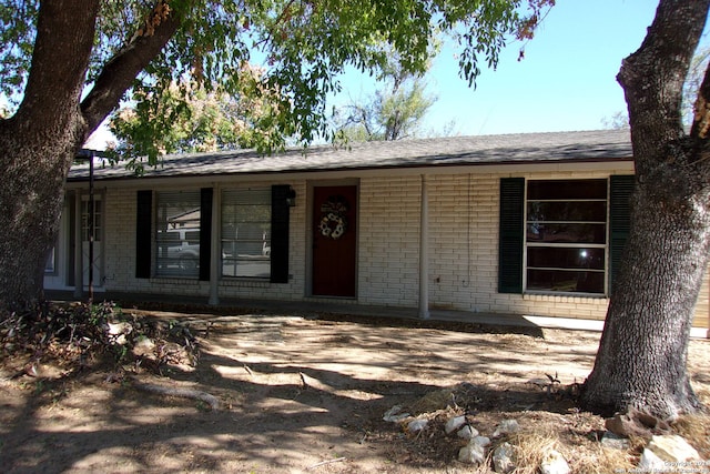 view of front of home