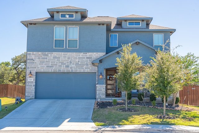 view of front facade featuring a garage