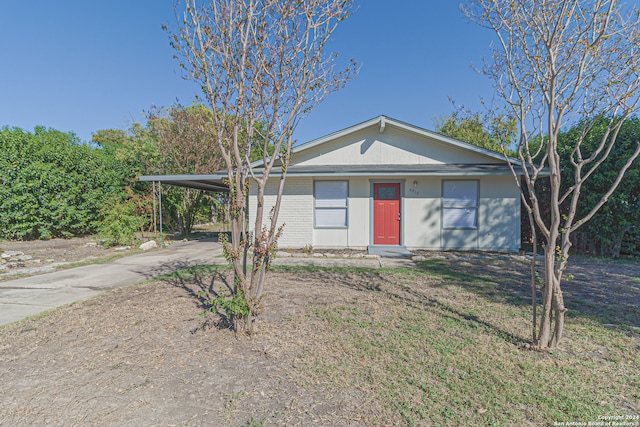 view of front of house with a carport