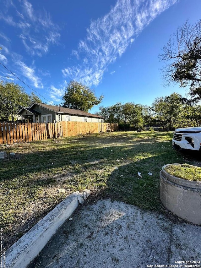 214 E Lachapelle, San Antonio TX, 78204 land for sale