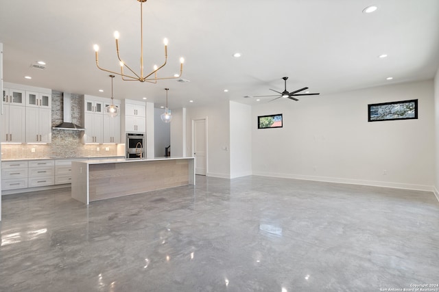 300 Deer Dr, Sunrise Beach, TX 78643