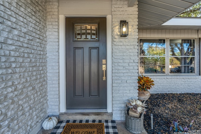 view of property entrance