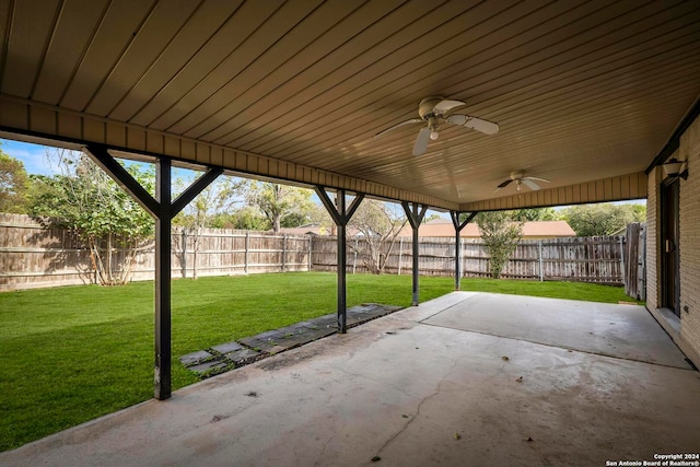 view of patio / terrace with ceiling fan