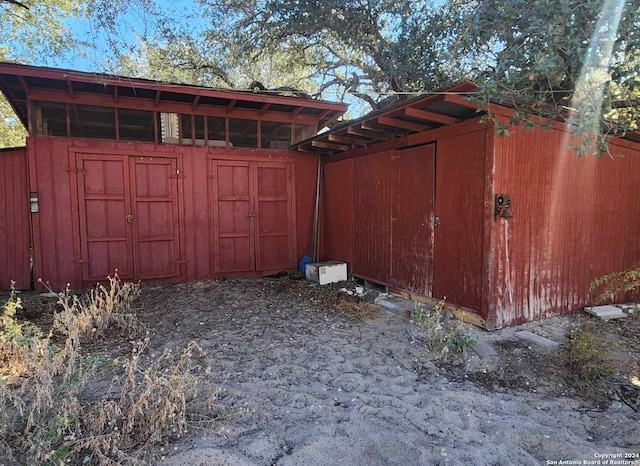 view of outbuilding