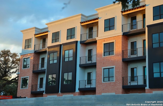 10899 S Hausman Rd Unit 204, San Antonio, TX 78249 - view of building exterior