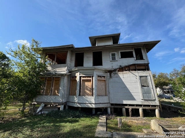 view of rear view of house