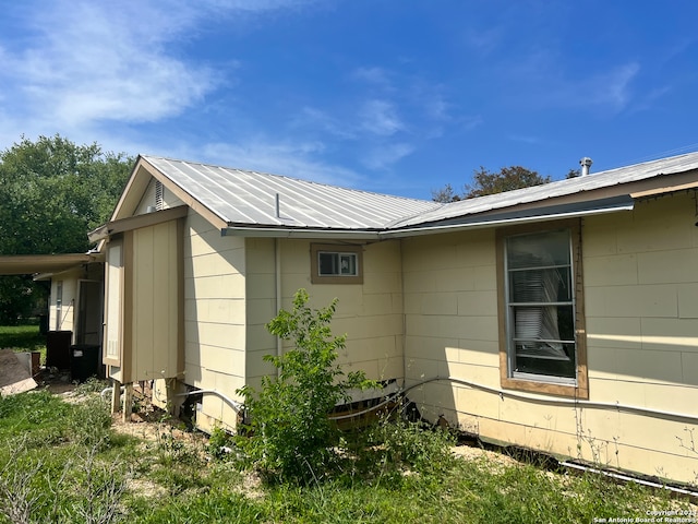 view of property exterior