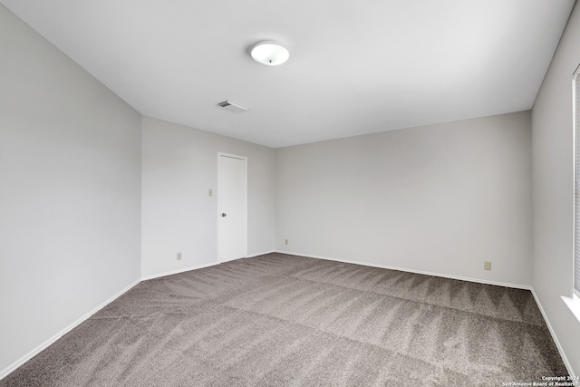 empty room with carpet