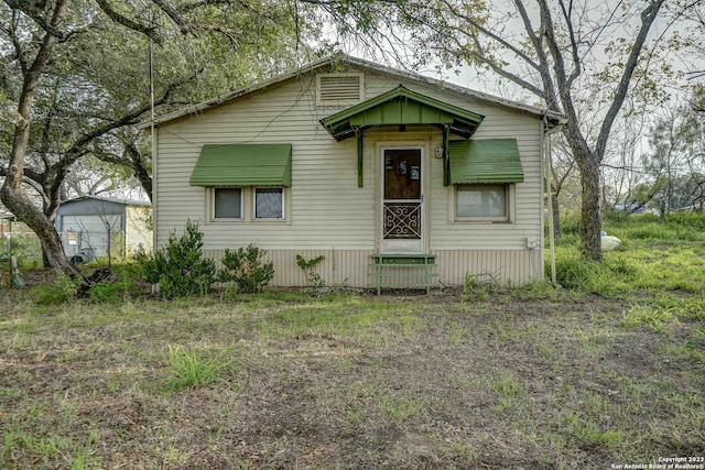 view of front of property