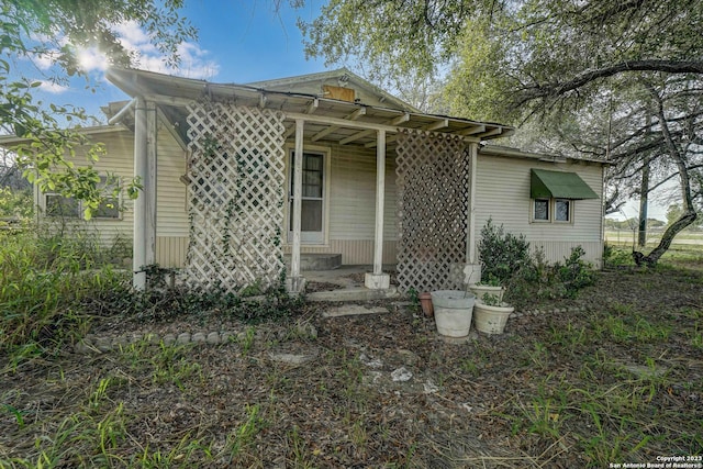17770 Interstate 35, Lytle, TX 78052 - manufactured / mobile home with entry steps
