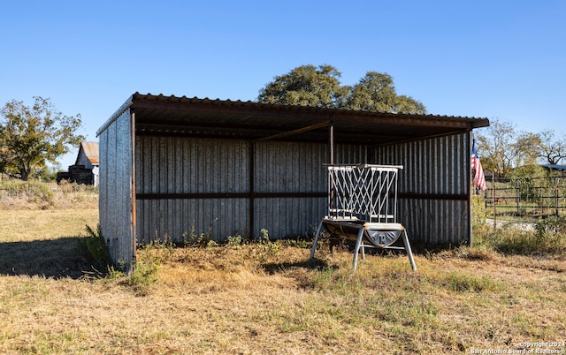 view of outdoor structure