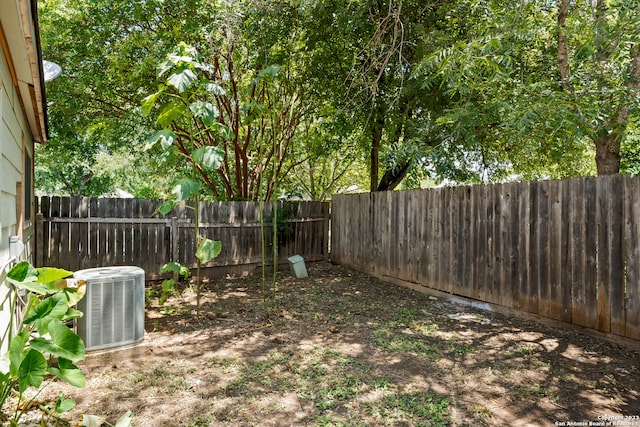 view of yard featuring central AC