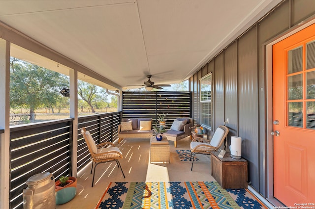 exterior space with ceiling fan