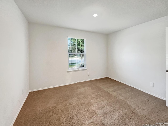 7502 Hercules Pt, San Antonio, TX 78252 - unfurnished room with carpet and baseboards