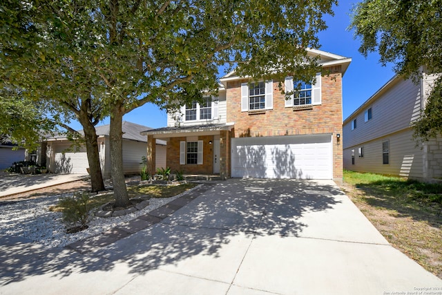 view of front facade with a garage