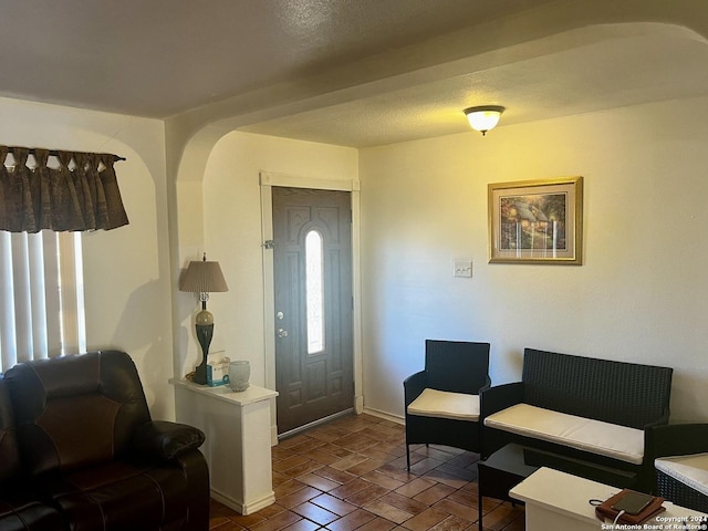 6118 Elm Valley Dr, San Antonio, TX 78242 - foyer entrance featuring arched walkways