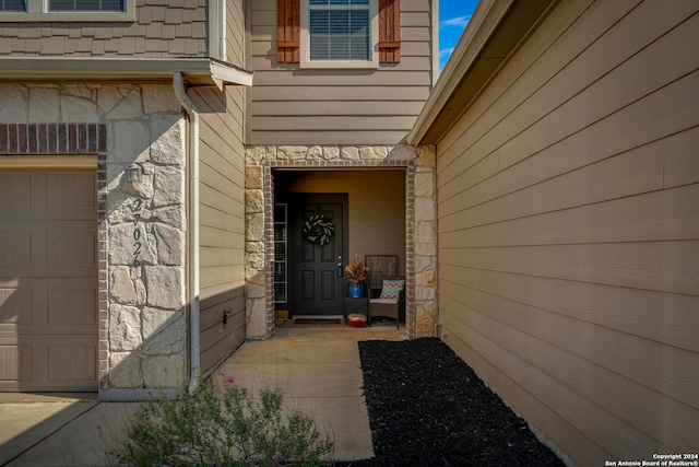 view of property entrance