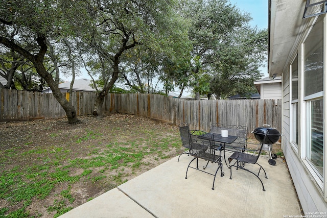 view of patio / terrace featuring grilling area