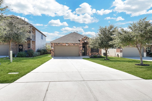 view of front of house featuring a front yard