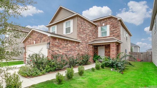 view of front of home featuring a front yard