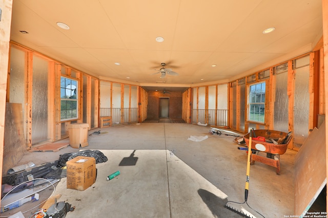 miscellaneous room with ceiling fan