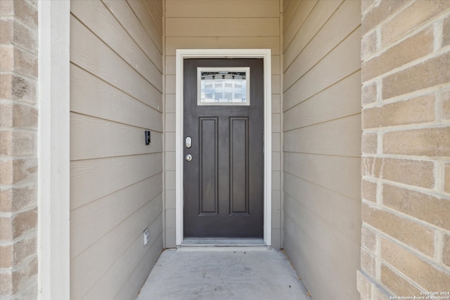 view of entrance to property