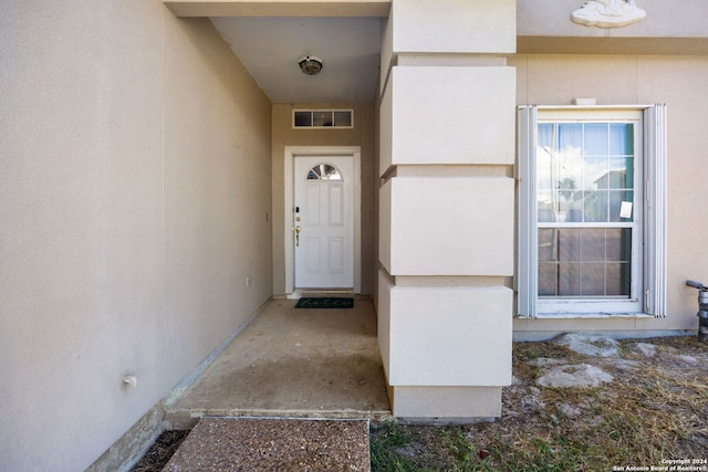 view of entrance to property