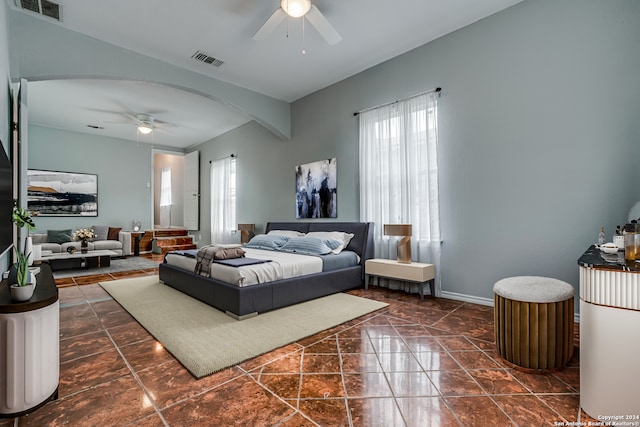 bedroom featuring ceiling fan