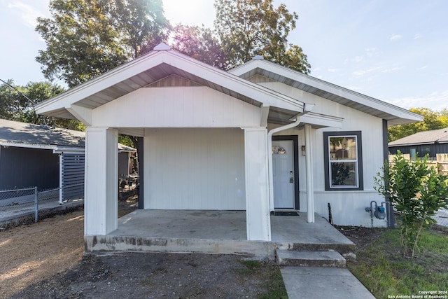 view of front of home