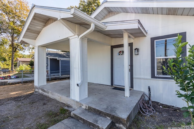 view of property entrance