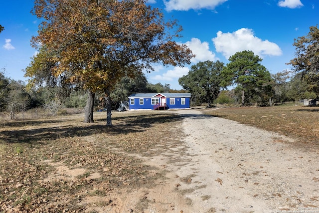 view of front of property