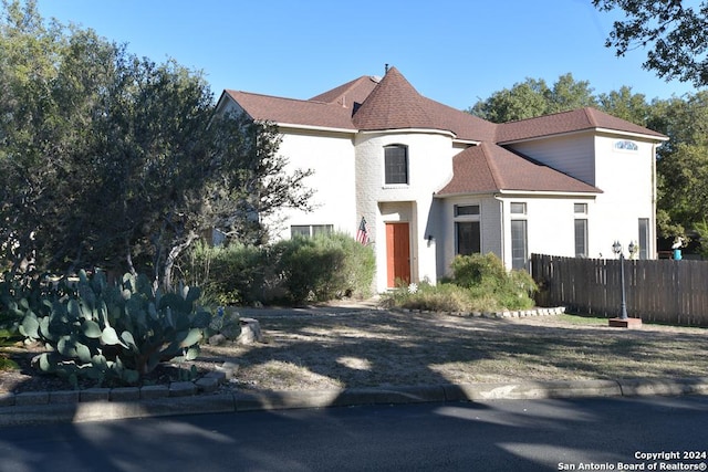 view of front of home