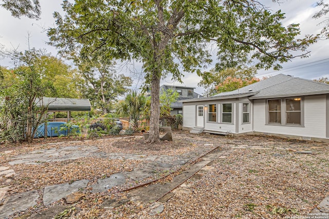 338 Queen Anne, San Antonio, TX 78209 - view of yard