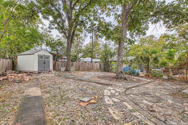 338 Queen Anne, San Antonio, TX 78209 - view of fenced backyard