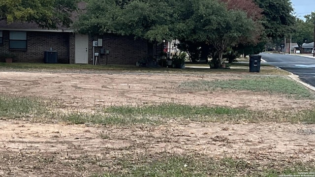 702 34th St, Hondo TX, 78861 land for sale