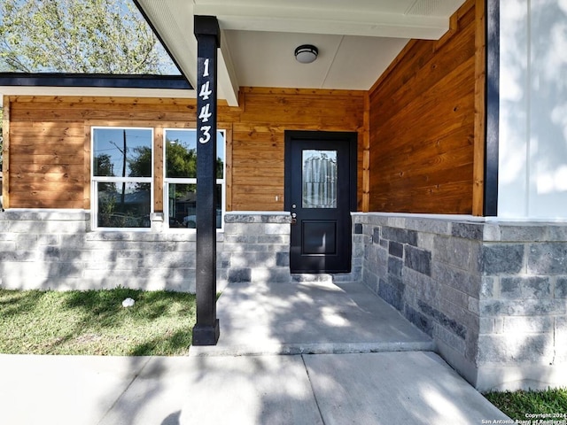 view of doorway to property