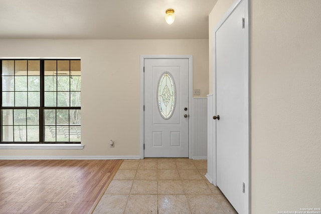 foyer entrance featuring light hardwood / wood-style floors