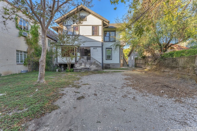 view of front of house